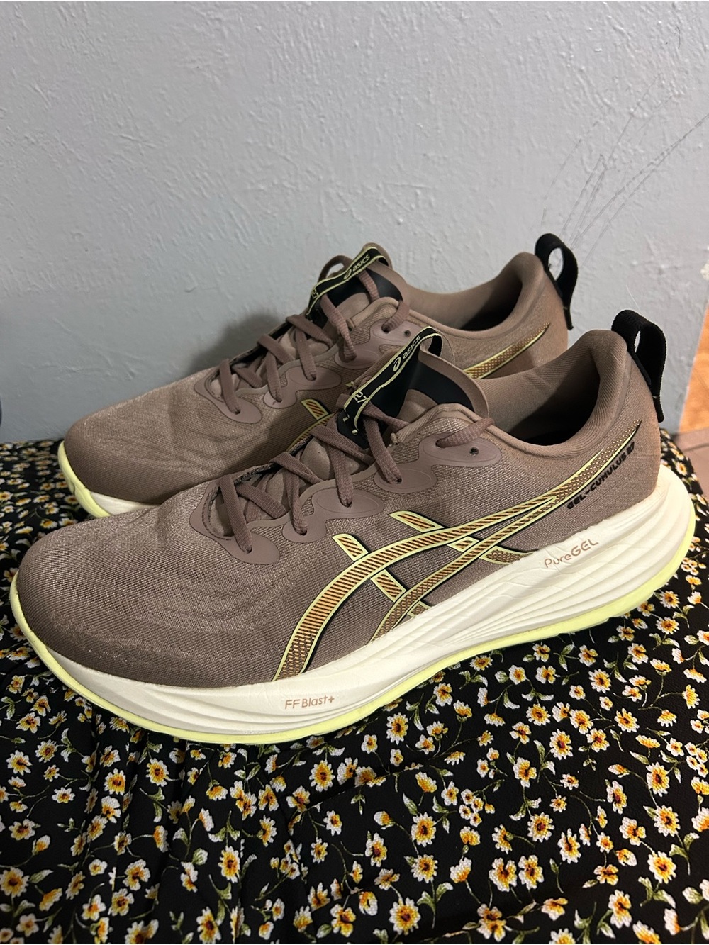 ASICS Brown Athletic Running Shoes with Yellow Accents